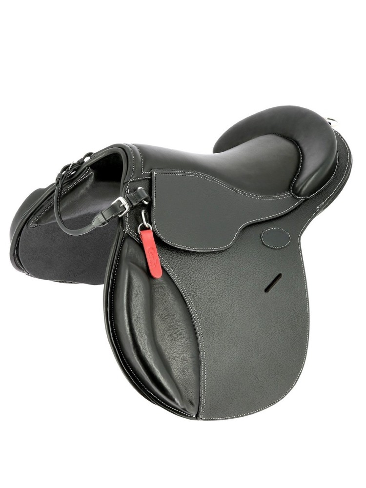 Treeless saddle Evolution Jumping Pony Guy Cantin