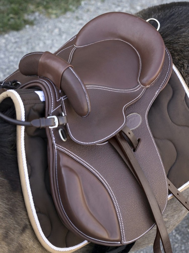 Treeless saddle Evolution Educative Pony Guy Cantin
