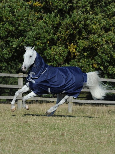 Freedom Turnout Fullneck 150/150g 600D Bucas