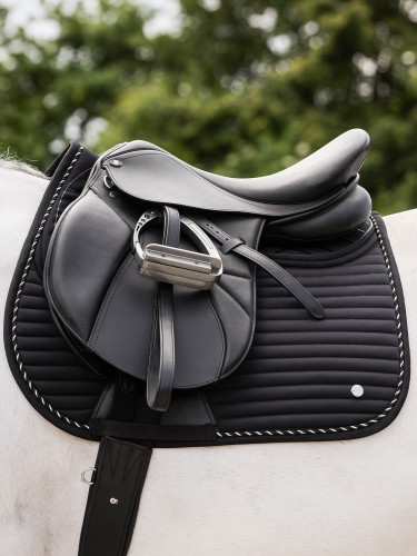 Dressage saddle pad Riga Waldhausen