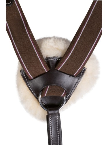 Breastplate martingale Lambswool HKM