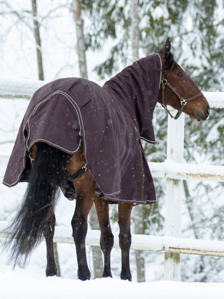 Fullneck rug Slush 150g 600D Wahlstén
