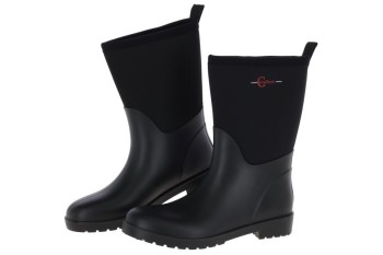 Yard boots
